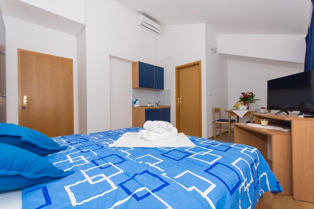 Marko Apartments Kaštela Exterior foto