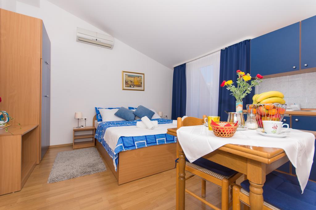 Marko Apartments Kaštela Exterior foto