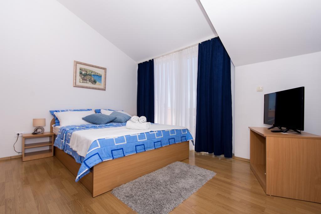 Marko Apartments Kaštela Exterior foto