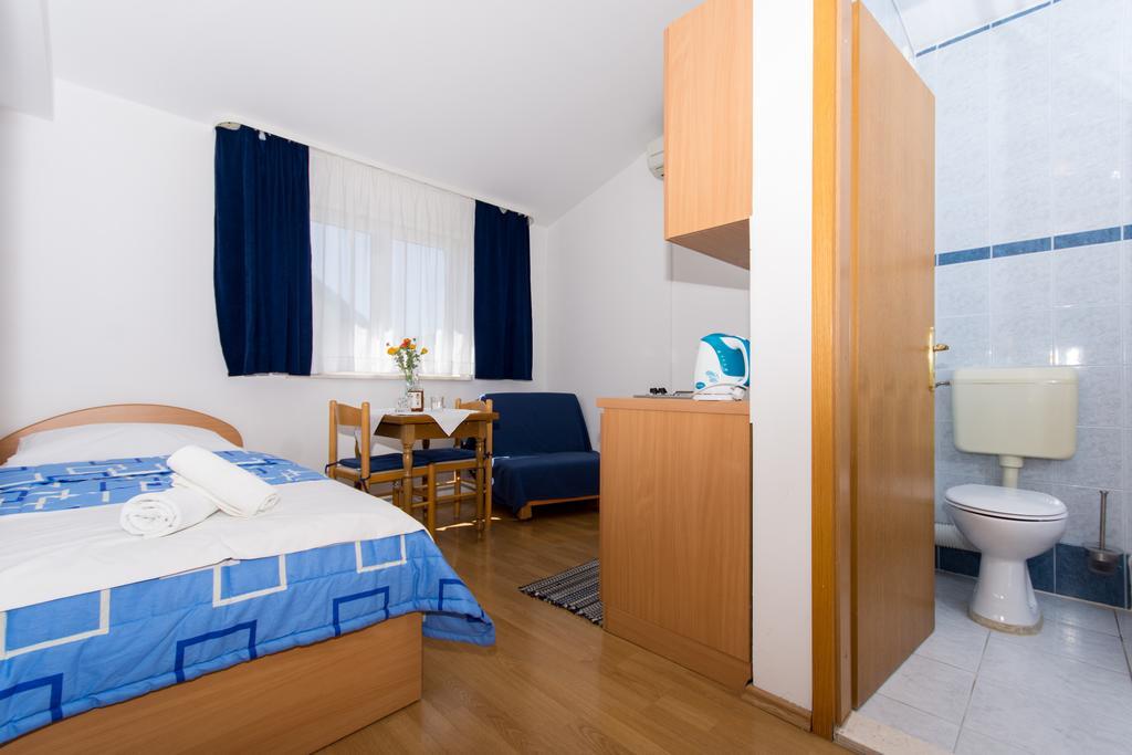 Marko Apartments Kaštela Exterior foto