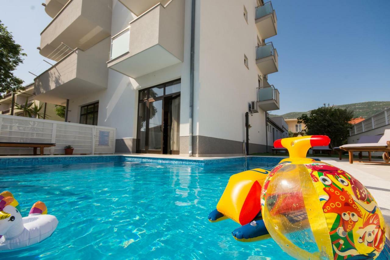 Marko Apartments Kaštela Exterior foto
