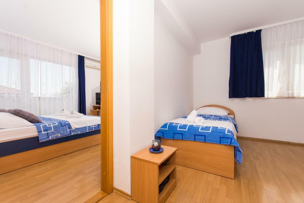 Marko Apartments Kaštela Exterior foto