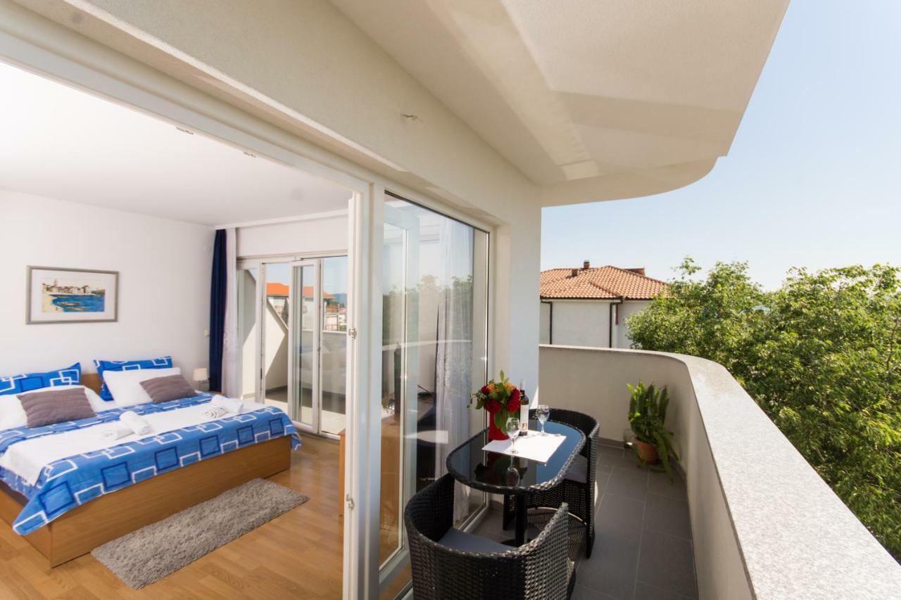 Marko Apartments Kaštela Exterior foto